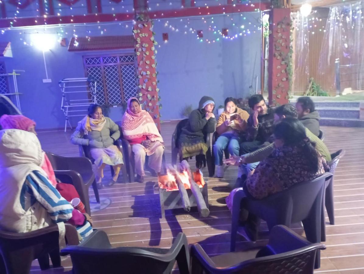 Mehra Cottage Almora Luaran gambar